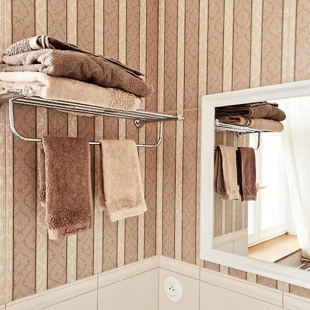 Follemira Cz - Kitchen - Garden - Bike Storage