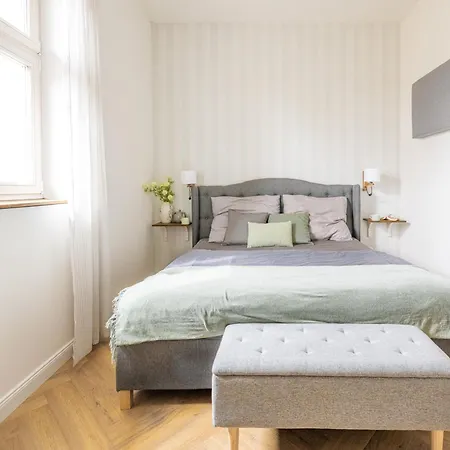 Bed and Breakfast Follemira Cz - Kitchen - Garden - Bike Storage